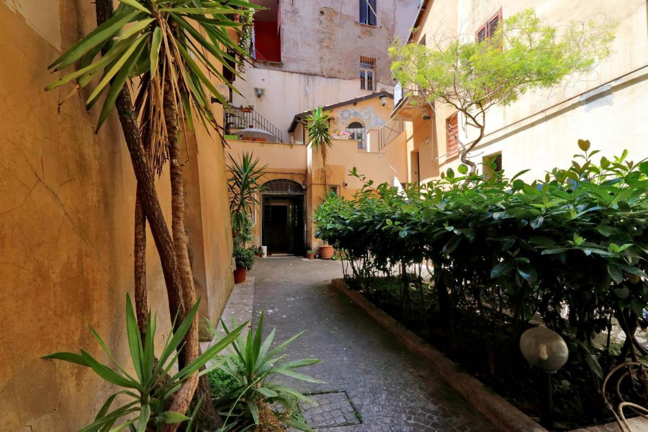 Domus Chiavari House Рим Экстерьер фото